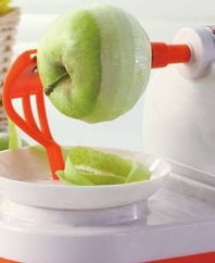 创意家居新风尚 新奇特厨房用品与实用百货小商品批发，苹果削皮刀引领生活新体验